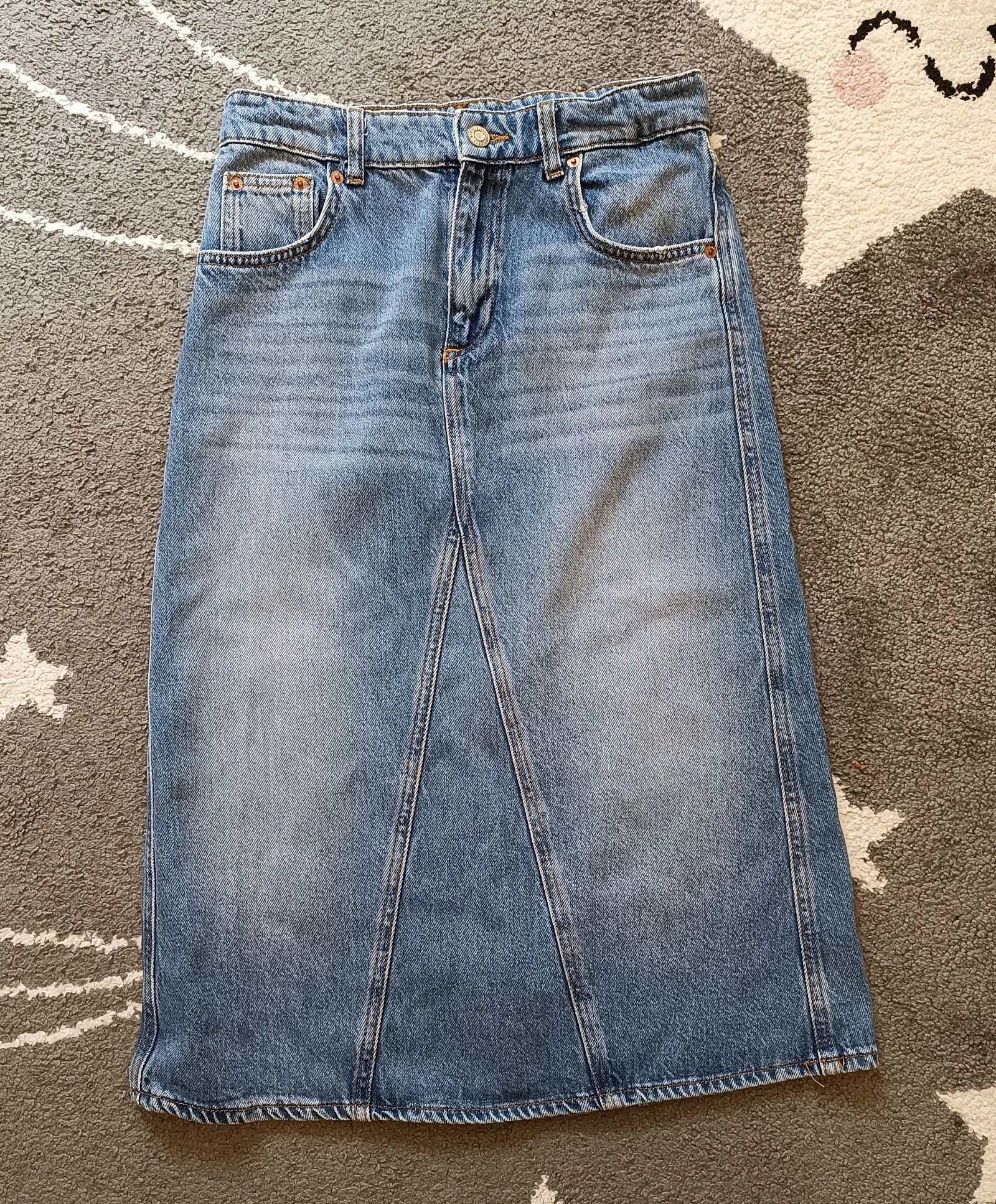 Falda vaquera de Zara talla 13-14 años